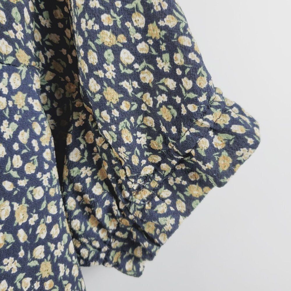 Asymmetrical Navy Floral Cold Shoulder Top + Short Billowy Ruffled Sleeves Sz S - Picture 10 of 12